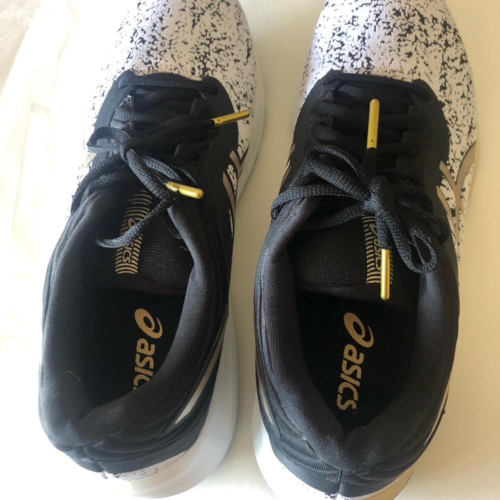 Women’s Asics Gel Pulse